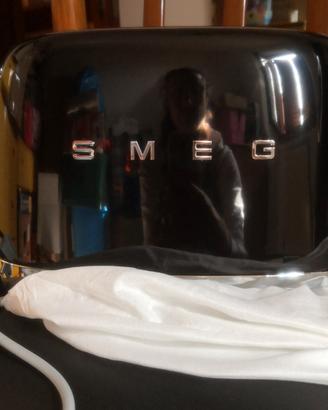 tostapane Smeg nero