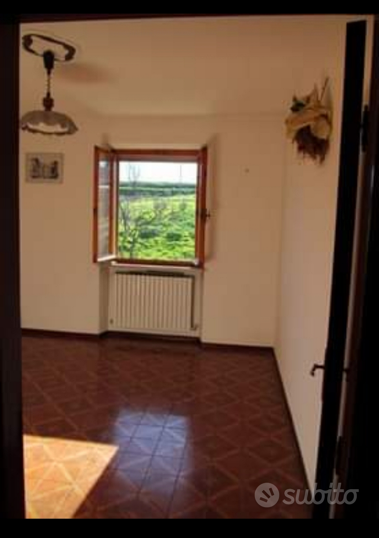 Casa colonia e terreno - Vista 3