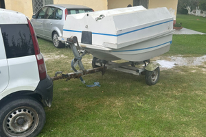 Barca richiudibile. Ideale per campeggiatori