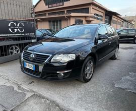 Volkswagen Passat 2.0 TDI DPF Var. Highline