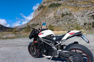 Triumph speed triple 1050 rs 2021