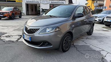 Lancia Ypsilon Ypsilon III 2021 1.0 firefly hybrid