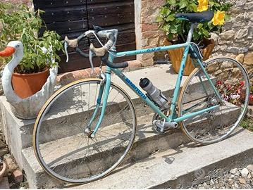bici da corsa bianchi vento 602