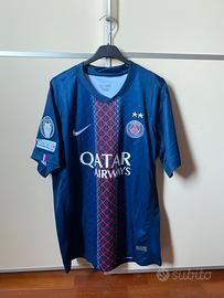 Maglia celebrativa PSG