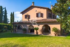 Villa - Nepi