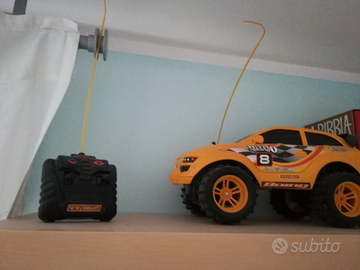 Jeep gialla radiocomandata usata
