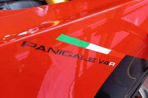 Ducati Panigale V4 R