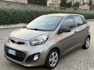 Kia Picanto 1.0 12V benzina km 104.000 - 2012