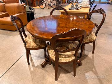 Tavolo tondo in radica con 4 sedie