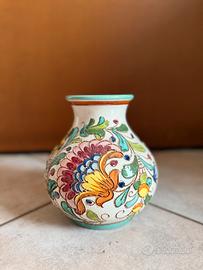 Vaso in maiolica