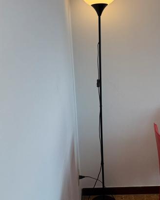 Lampada da terra a stelo( piantana) moderna