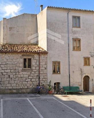 Casa indipendente - Petrella Tifernina