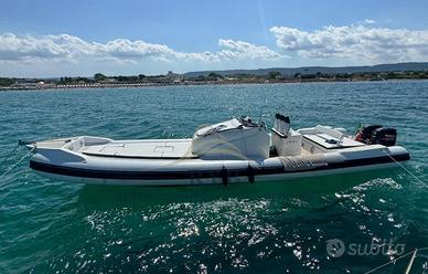 Doviboat Shuttle 120 Cabin (2017)