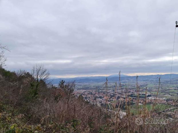 Rustico/Casale/Corte Gubbio [INDVIGNE60VRG]