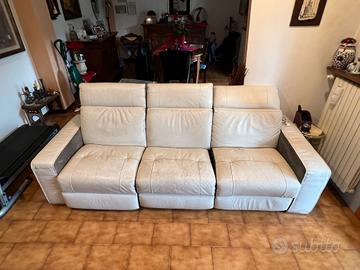 Divano in vera pelle 