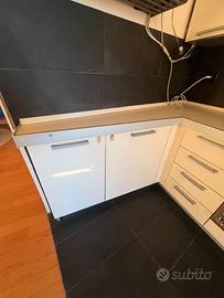 🔥 Cucina angolare su misura 🔥