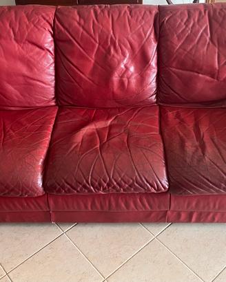 Divani in pelle rossa 2/3 posti