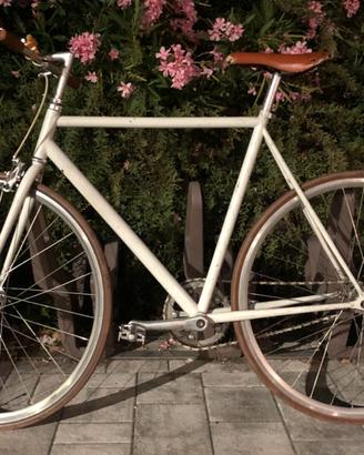 70 € Bici super leggera scatto fisso