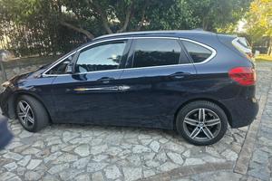 Auto BMW 218D