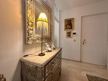 APPARTAMENTO BICAMERE SERVITO DA ASCENSORE - PR...