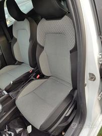 Sedile anteriore sx RENAULT CLIO del 2024