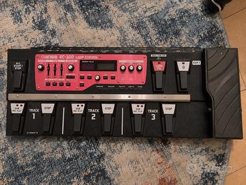 BOSS RC-300 Loop Station – Fuori produzione.