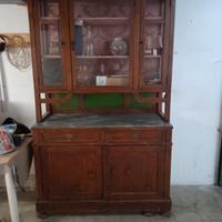 mobile - credenza antica estaurata