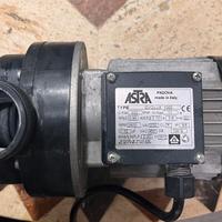 pompa per idromassaggio 