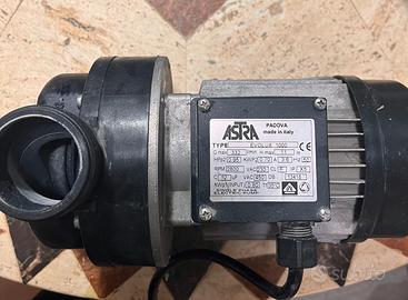 pompa per idromassaggio 