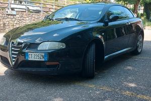 Alfa romeo gt - 2005