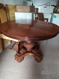 Tavolo tondo