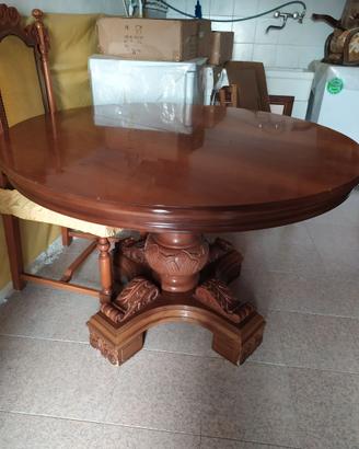 Tavolo tondo