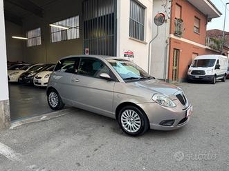 Lancia Ypsilon 1.4 Argento Ecochic GPL