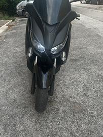 Yamaha X-Max 250 - 2014