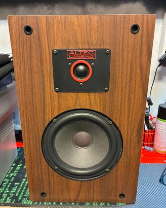 Altec Lansing 910