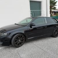 Audi A3 8p - 105cv