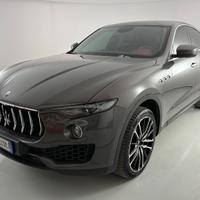 MASERATI Levante - Levante 3.0 V6 250cv auto