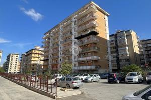 4 LOCALI A PALERMO