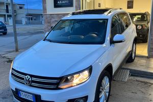 Volkswagen Tiguan 2.0 TDI 140 CV Sport & Style Blu