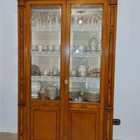 vetrina  cristalliera intarsiata