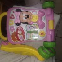 Minnie primi passi attivita