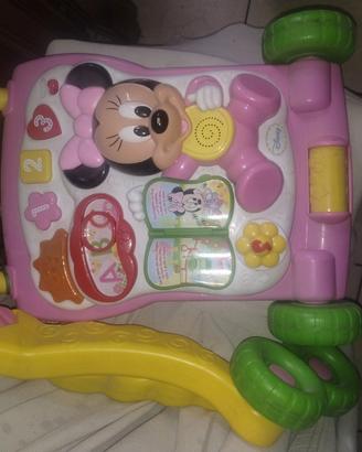 Minnie primi passi attivita