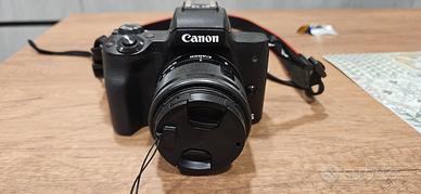 Canon eos m50  obiettivo originale + ob 55-20]