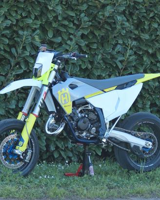 Husqvarna TC 125 Motard