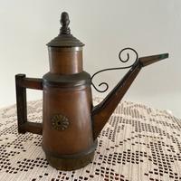 Antica oliera in rame