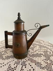 Antica oliera in rame