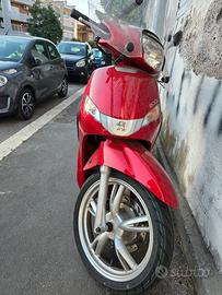 Peugeot Tweet 200cc - 2021 - 5000 km 