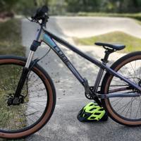 Bici Dirt pump track passeggio mtb