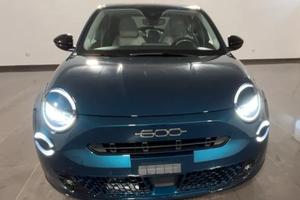Fiat 600 1.2 HYBRID LA PRIMA 100 CV AUTO