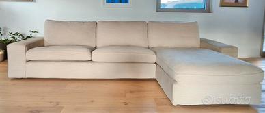 Divano IKEA 4/5 posti con chaise longue
